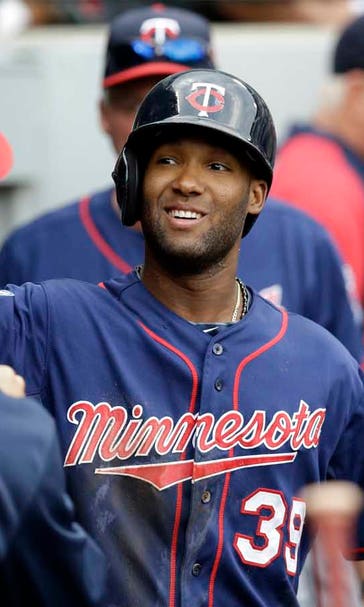 Santana excites Twins fans with five hits in win over White Sox